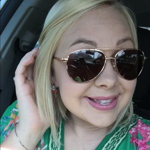 Meet your Posher, Kassi